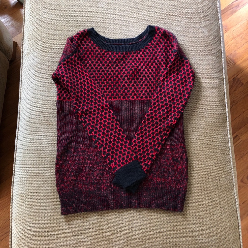 American Eagle Sweater (BRAND NEW)